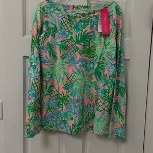 Adorable Lilly Pulitzer long sleeved shirt new with tags size XL